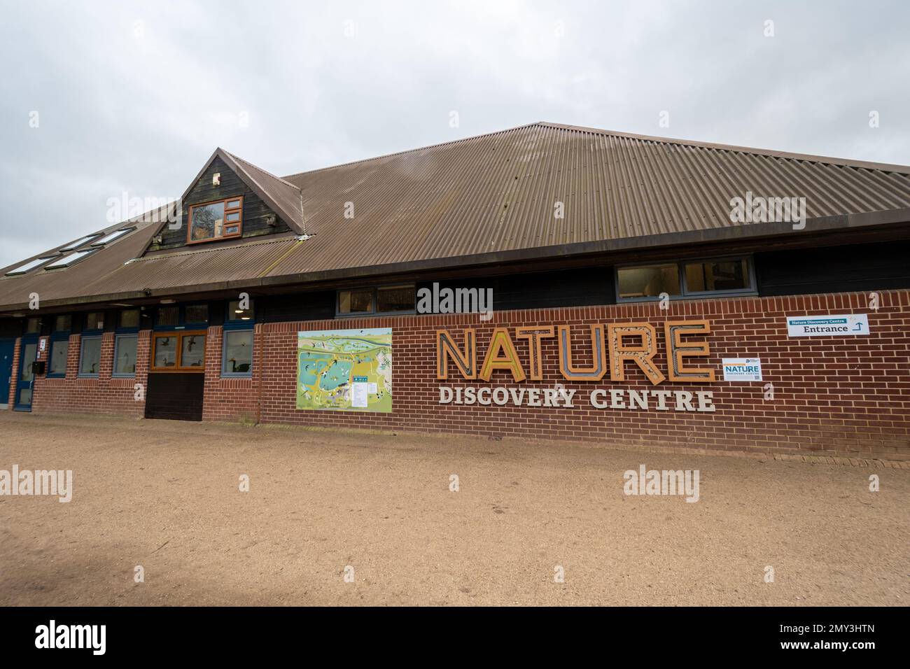 Thatcham Nature Discovery Centre, Berkshire, Inghilterra, Regno Unito durante febbraio o inverno Foto Stock