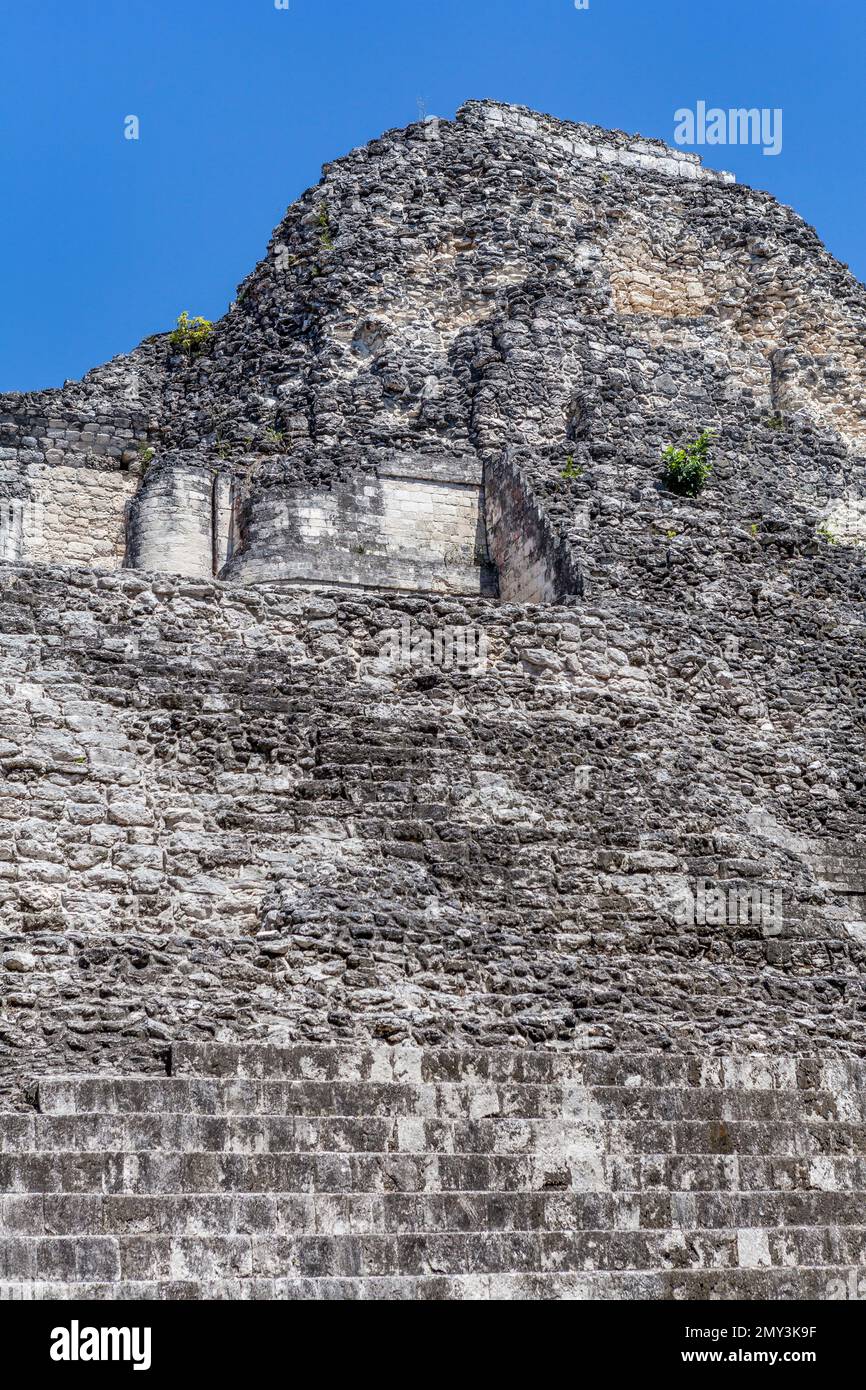 Struttura VIII delle rovine Maya a Becán, Yucatán, Messico Foto Stock