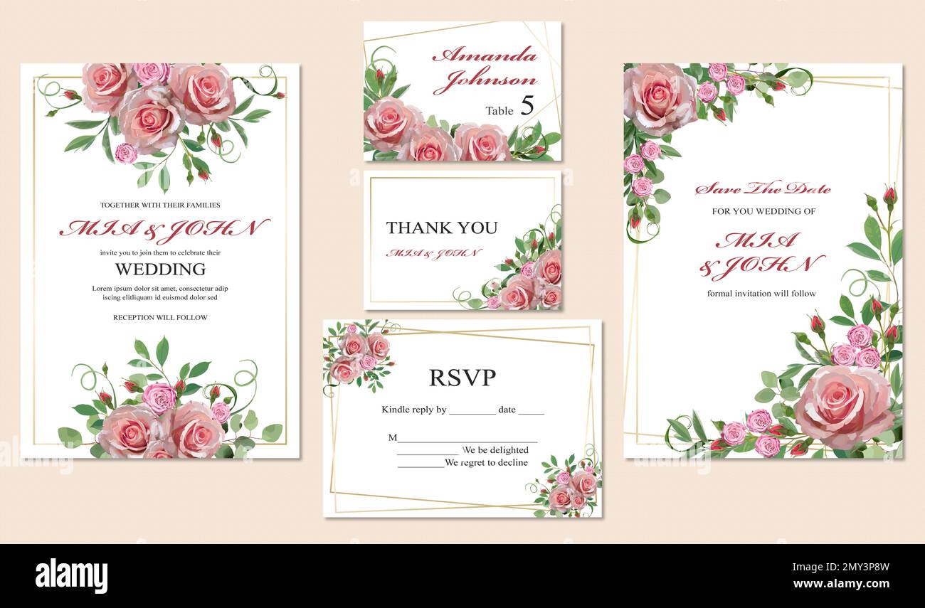 Splendidi inviti e biglietti per matrimoni con motivi floreali su sfondo beige, vista dall'alto Foto Stock