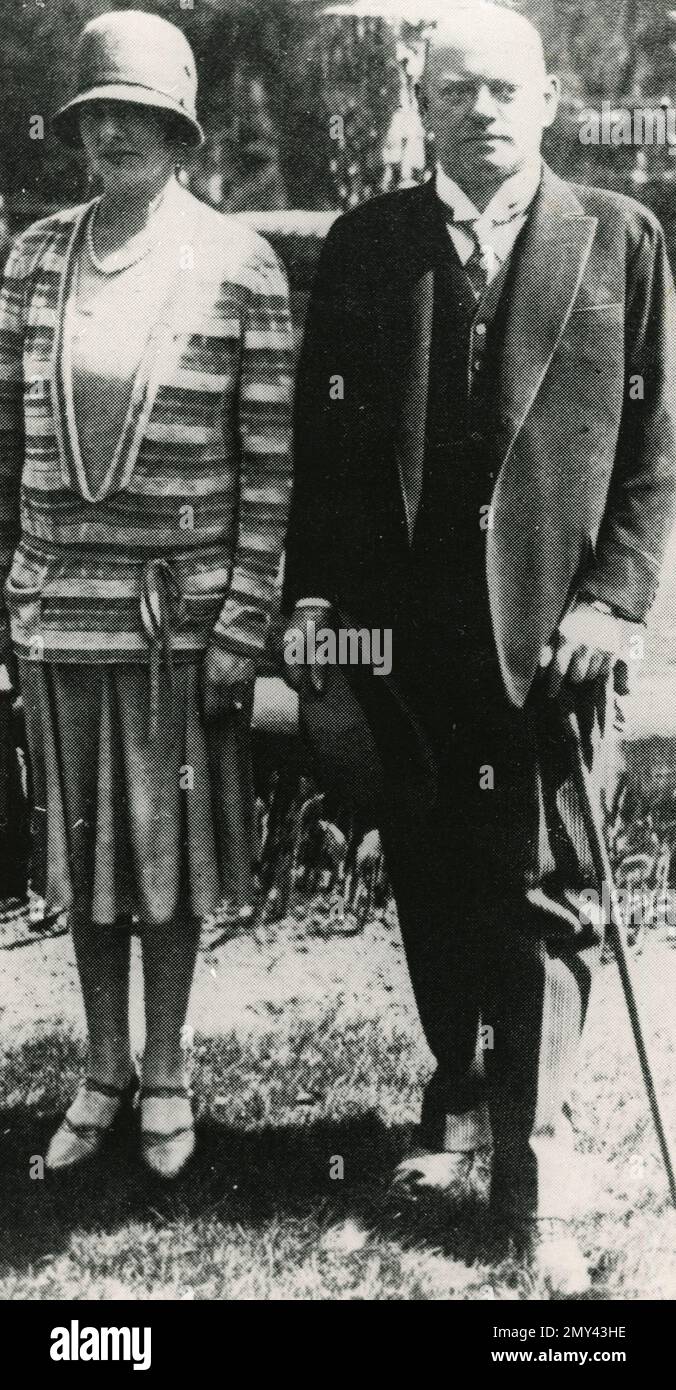 Statista e cancelliere tedesco Gustav Ernst Stresemann con sua moglie, Germania, 1920s Foto Stock