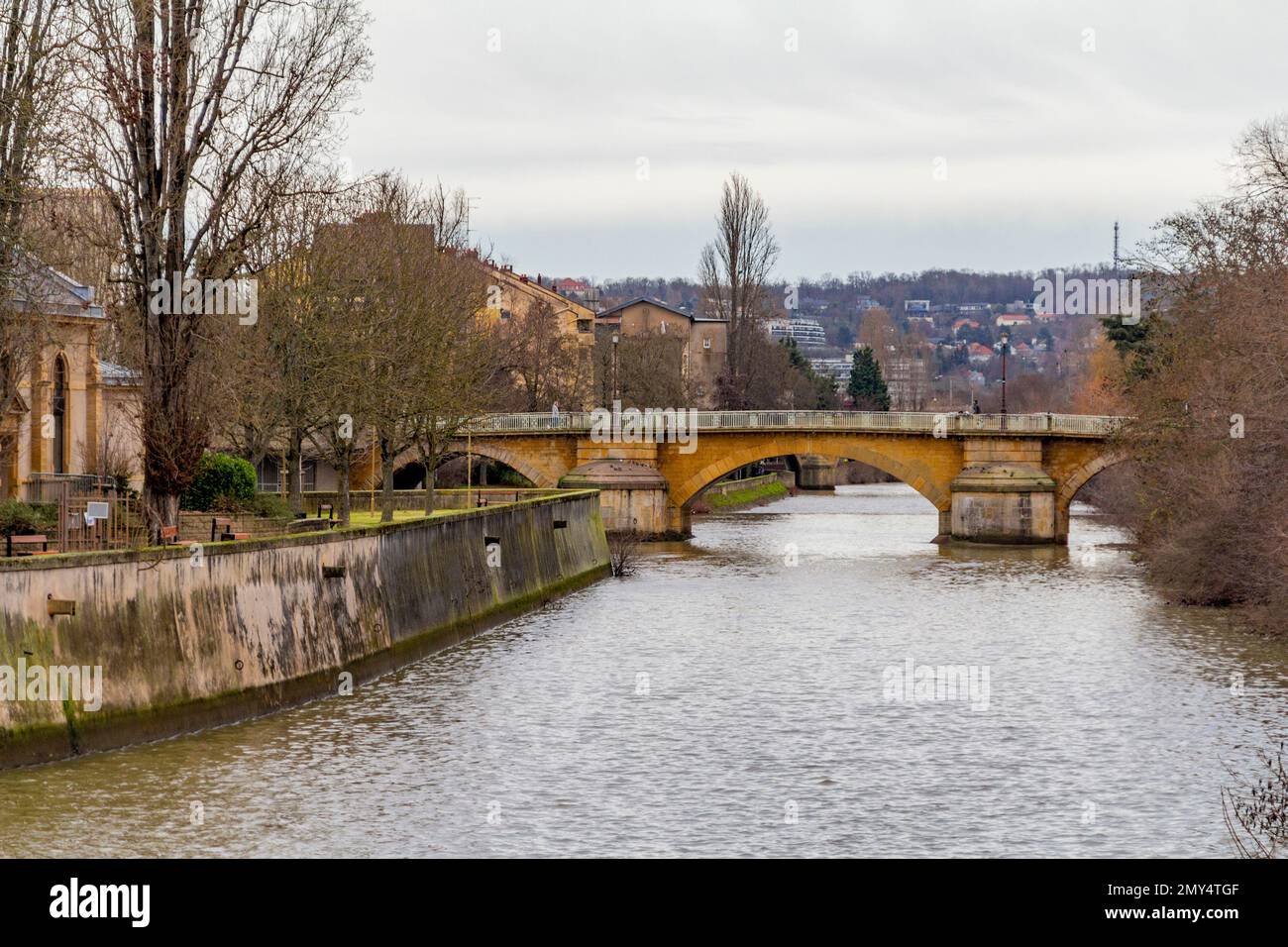 Impressione di Metz, una città nella regione della Lorena situata nel nord-est della Francia Foto Stock