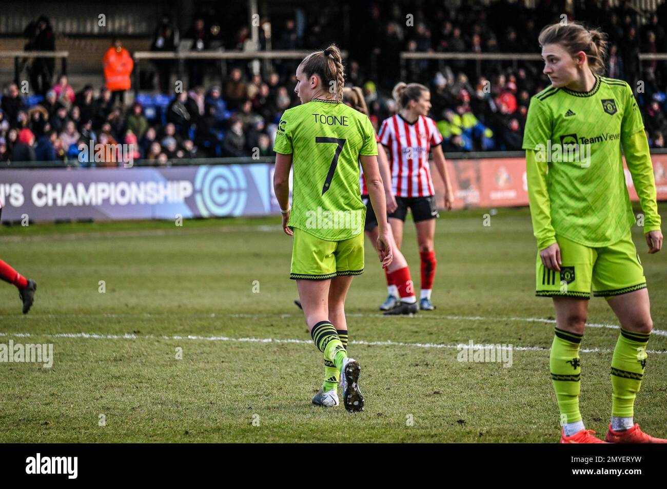 Il centrocampista del Manchester United Ella Toone in azione contro le donne Sunderland nella fa Cup. Foto Stock