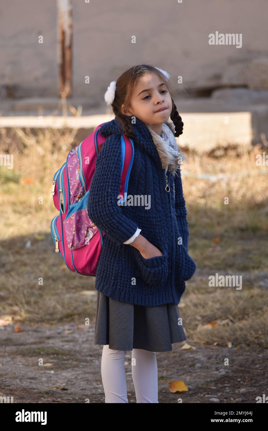 Una bambina in un villaggio del nord dell'Iraq Foto Stock