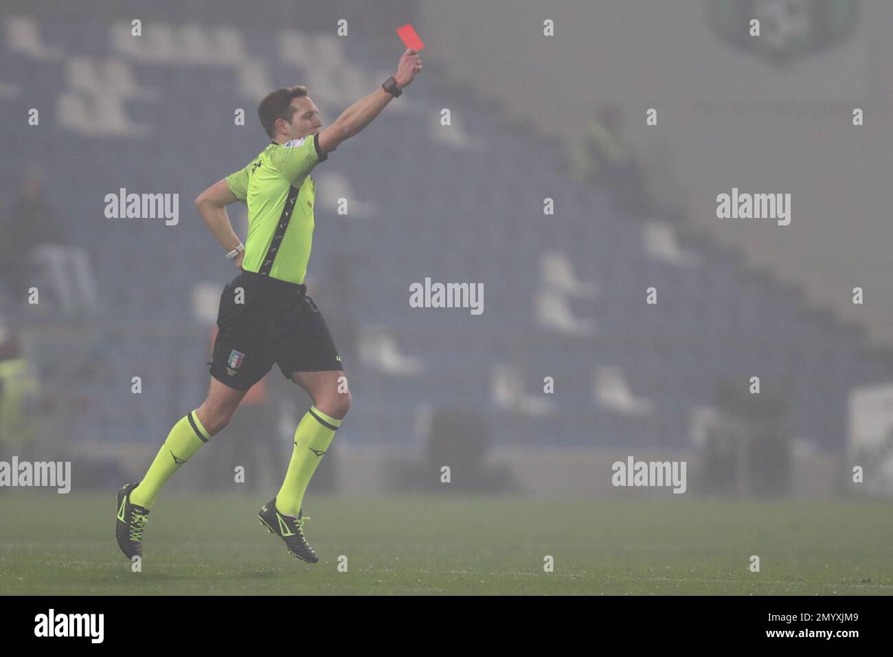 JUGUTA 10 Pezzi Carta Arbitro Calcio, Carta Gialla E Rossa Calcio Arbitri, Carta Rossa E Gialla Del Calcio, Strumento Arbitro Per Partite Di Calcio Per Competizione