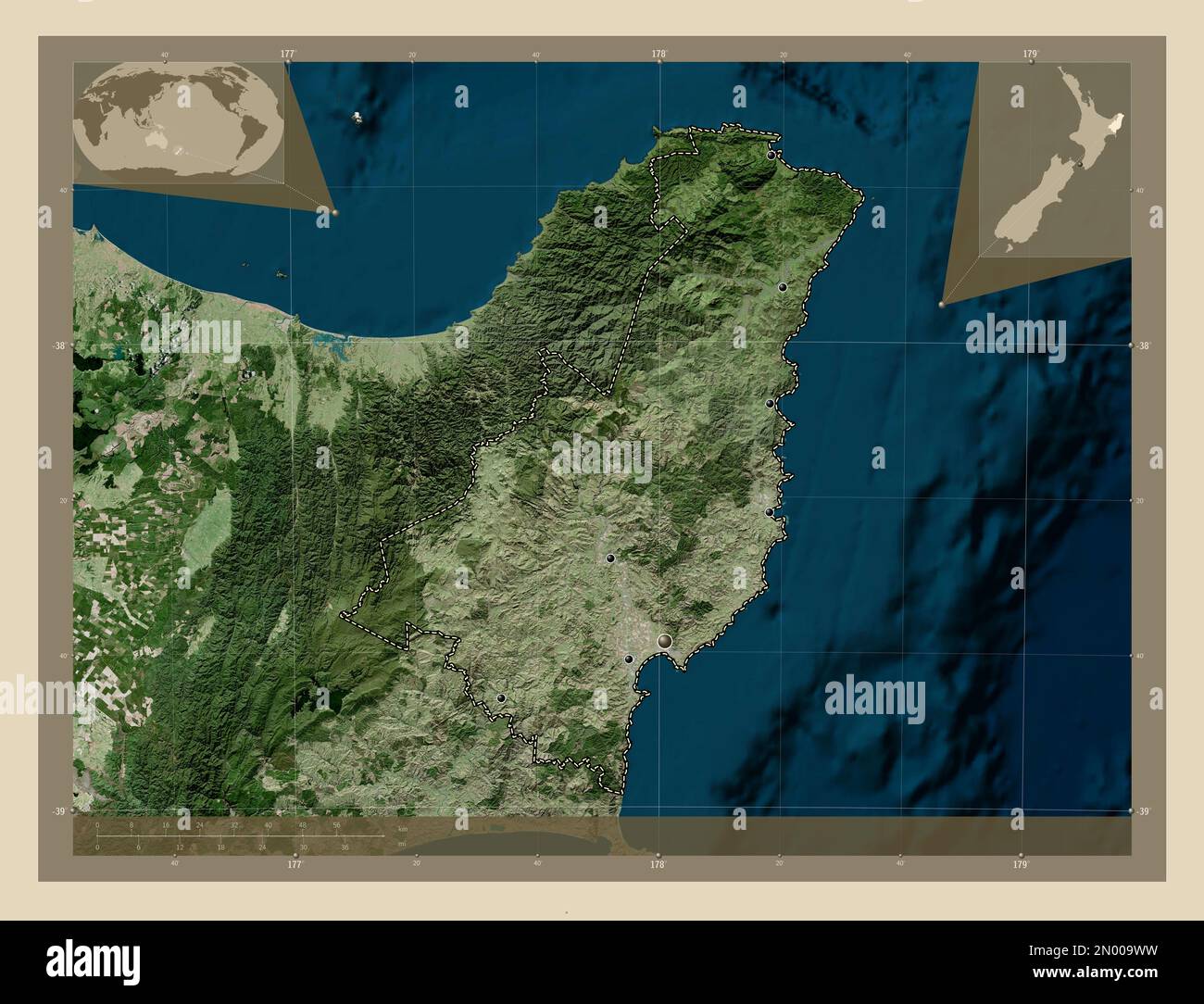 Gisborne, consiglio regionale della Nuova Zelanda. Mappa satellitare ad alta risoluzione. Posizioni delle principali città della regione. Mappe delle posizioni ausiliarie degli angoli Foto Stock