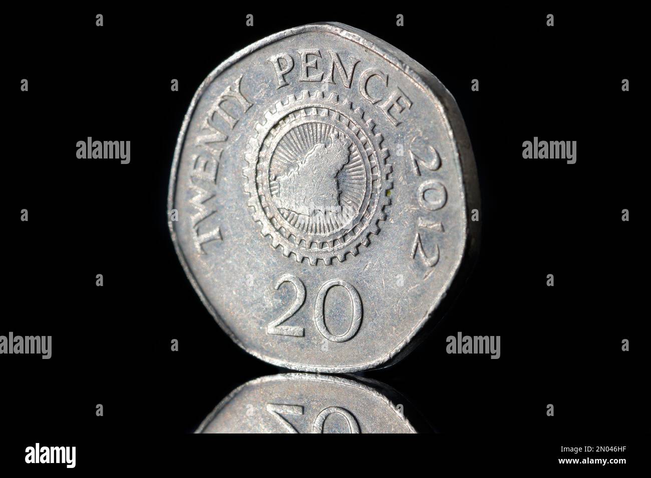 Una chiusura di un Baliato di Guernsey 2012 20 pence moneta Foto Stock