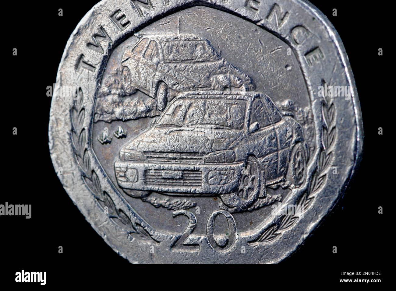 Lato opposto di una moneta da $20P dell'Isola di Man del 1997 che commemora il raduno automobilistico annuale delle isole Foto Stock