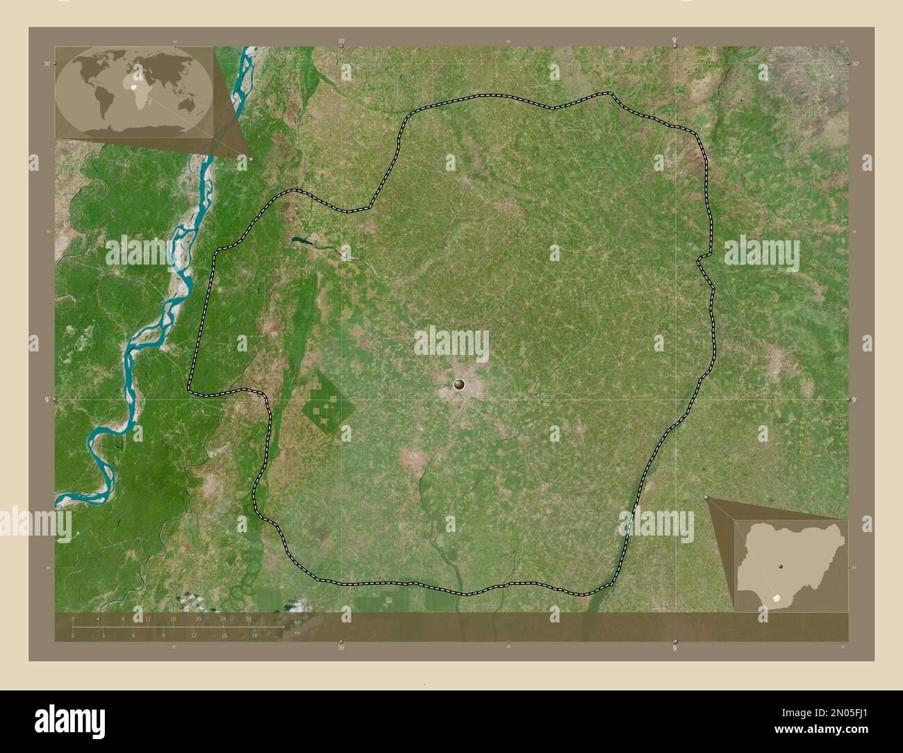 IMO, stato della Nigeria. Mappa satellitare ad alta risoluzione. Mappe delle posizioni ausiliarie degli angoli Foto Stock