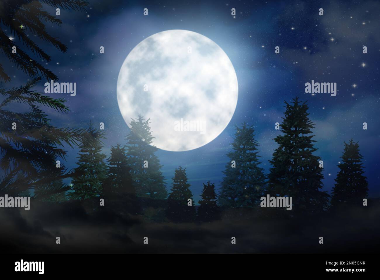Notte di fantasia. Luna piena in cielo sopra la foresta di abeti Foto Stock