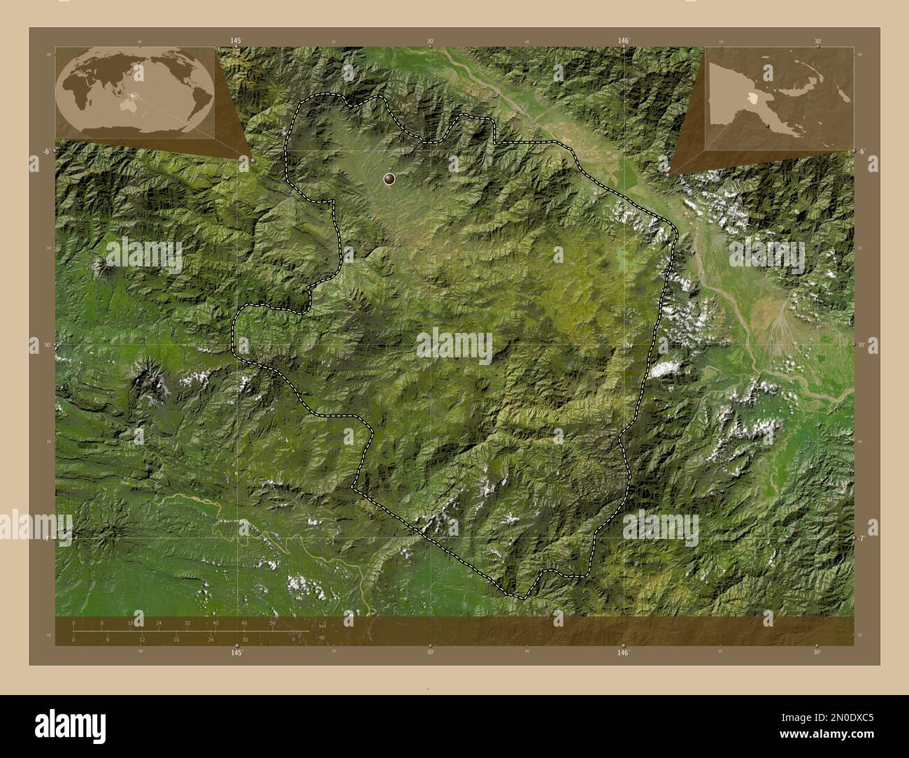 Highlands orientali, provincia di Papua Nuova Guinea. Mappa satellitare a bassa risoluzione. Mappe delle posizioni ausiliarie degli angoli Foto Stock