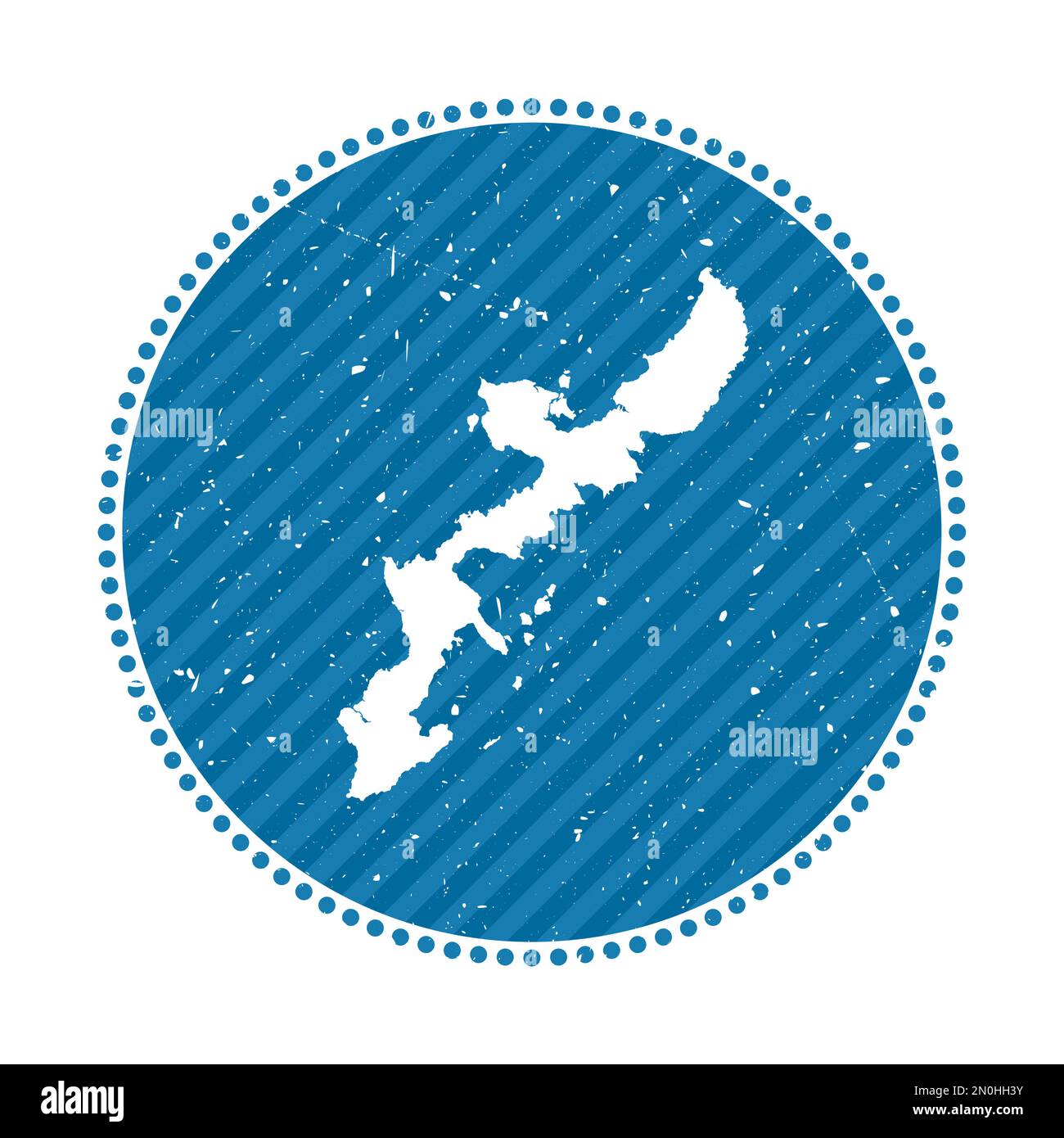 Adesivo di viaggio retrò a righe sull'isola di Okinawa. Badge con mappa, illustrazione vettoriale. Illustrazione Vettoriale
