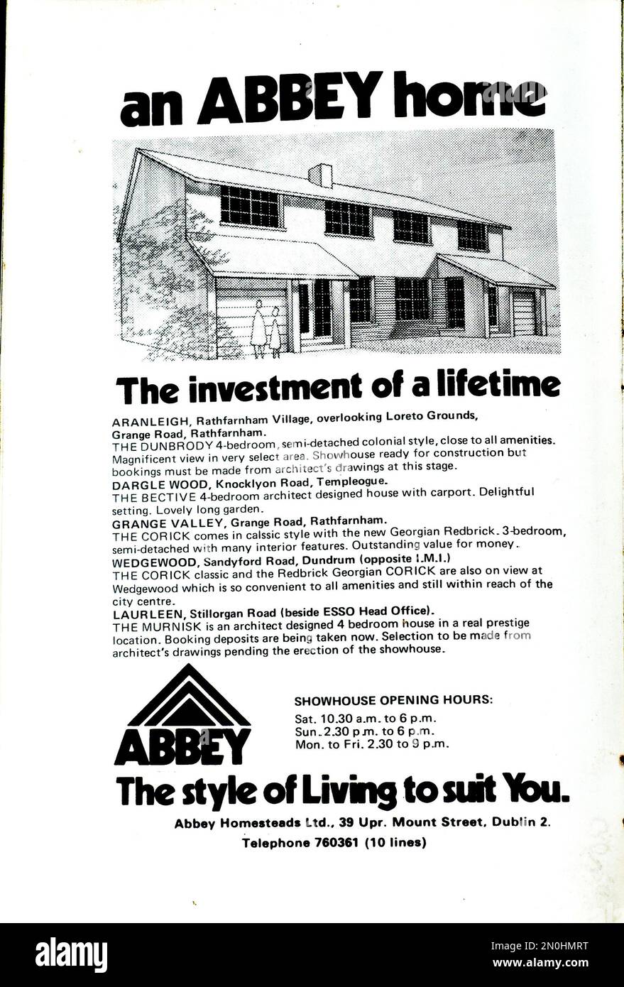 Un annuncio 1985 per le nuove case costruite da Abbey Homesteads, in varie parti del sud di Dublino, compreso Grange Road, Rathfarnham, Knocklyon Road, Sandyford Road, E Stillorgan Road. Foto Stock