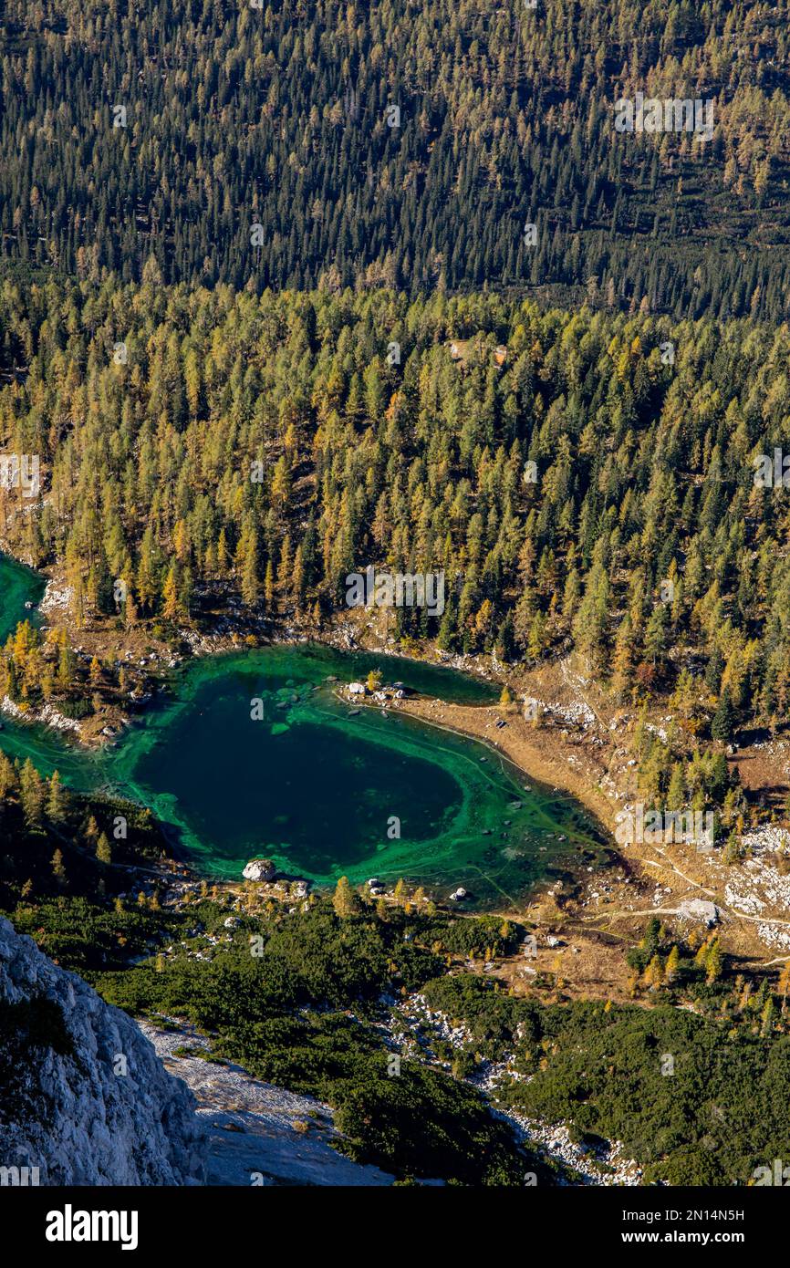 Valle dei sette laghi del Triglav nelle alpi Giulie, Slovenia Foto Stock