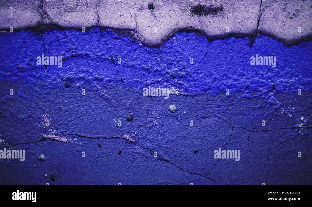 Sfondo vintage della vecchia parete blu. trama astratta Foto Stock