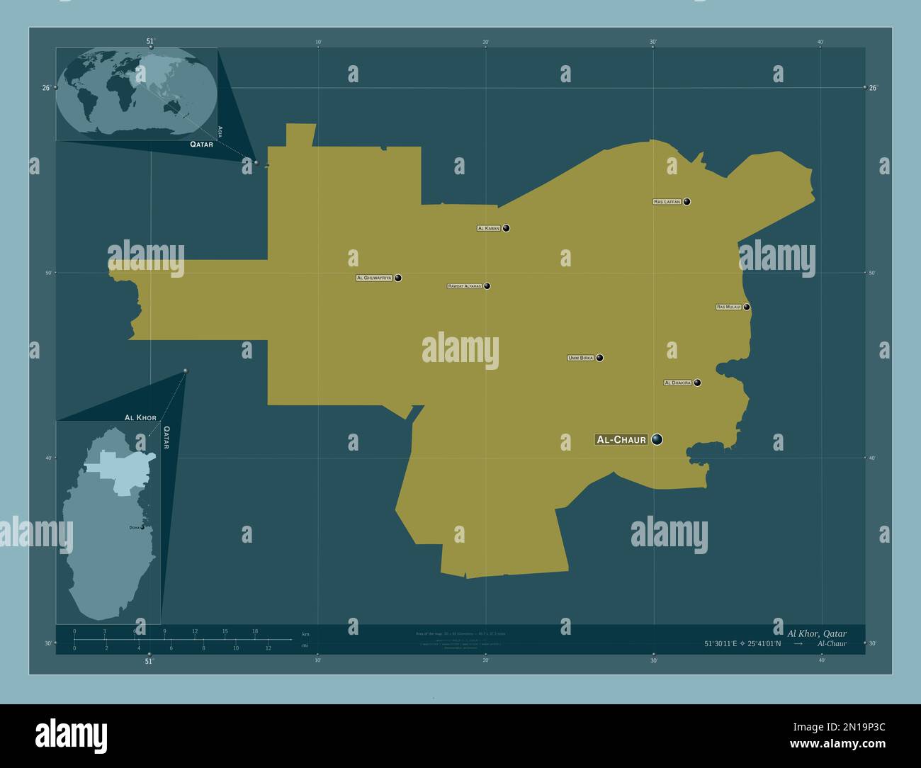 Al Khor, comune del Qatar. Forma a tinta unita. Località e nomi delle principali città della regione. Mappe delle posizioni ausiliarie degli angoli Foto Stock