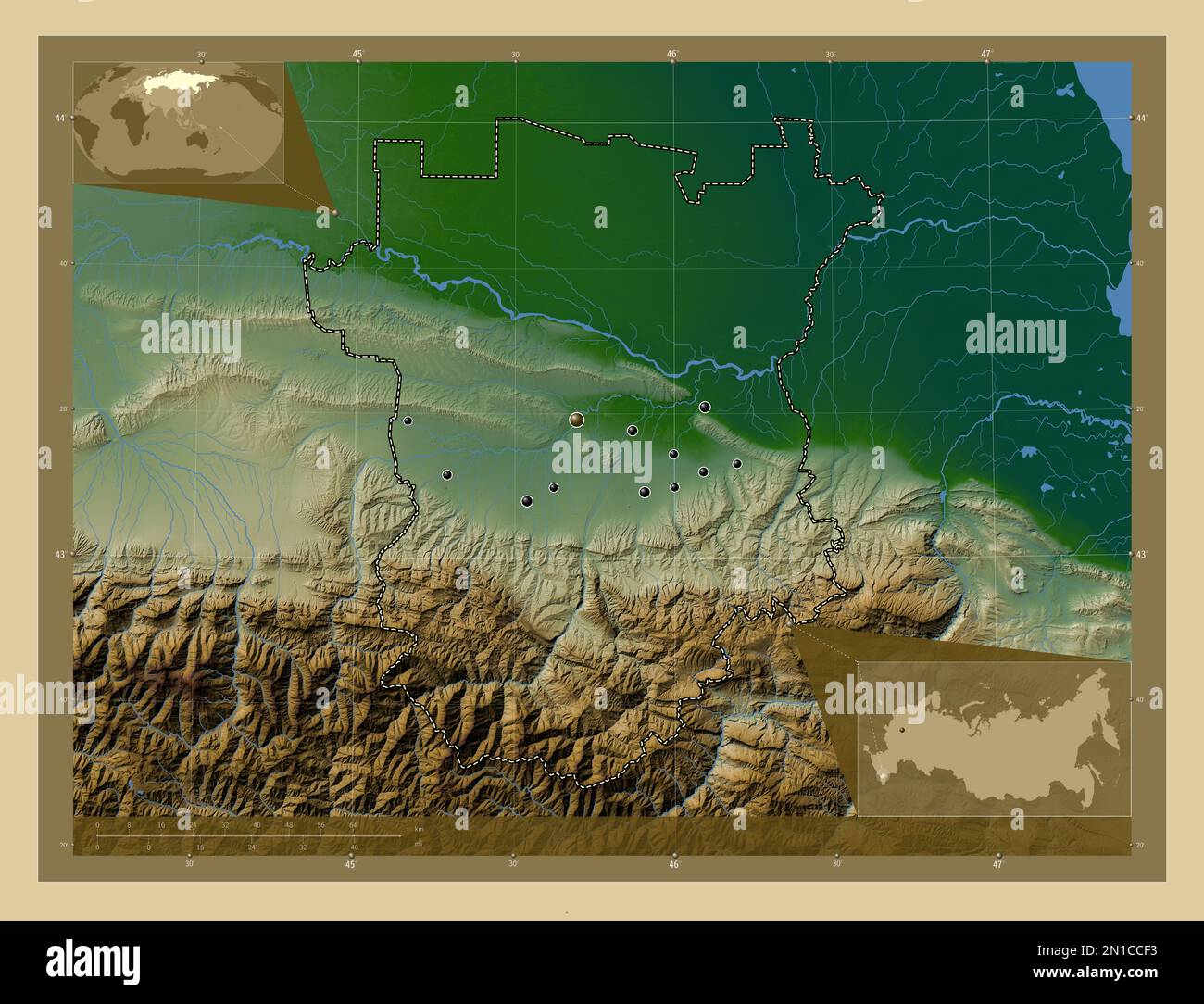 Cecenia, repubblica di Russia. Mappa di altitudine colorata con laghi e fiumi. Posizioni delle principali città della regione. Mappe delle posizioni ausiliarie degli angoli Foto Stock