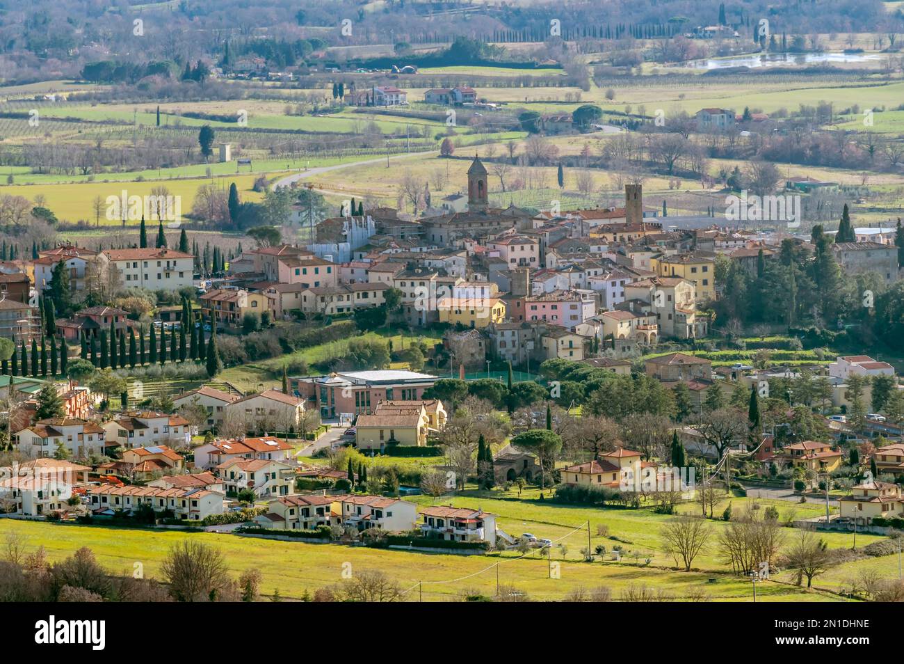 Veduta aerea panoramica del borgo medievale di Castiglion Fibocchi, Arezzo, Italia e dintorni Foto Stock