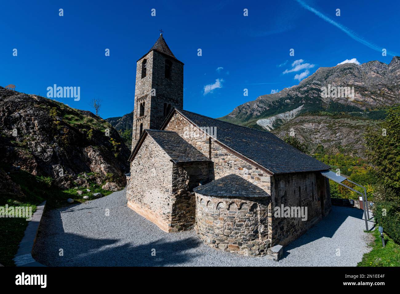 Chiesa romanica di San Joan de Boi, patrimonio dell'umanità dell'UNESCO, Vall de Boi, Catalogna, Spagna, Europa Foto Stock