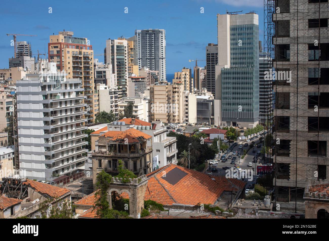 Edifici vecchi e nuovi a Beirut, Libano, Medio Oriente Foto Stock