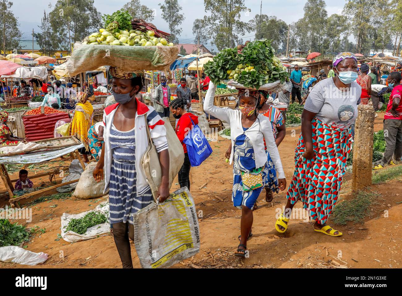 Mercato settimanale a Nyamata, Rwanda, Africa Foto Stock