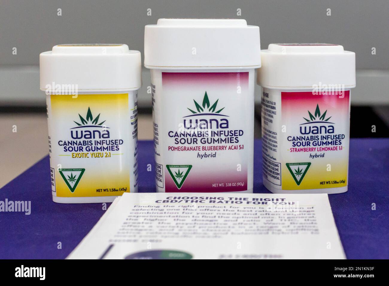 Detroit, Michigan - le gommie Cannabis sono esposte al Cloud Cannabis, che serve clienti ricreativi e medici. Foto Stock