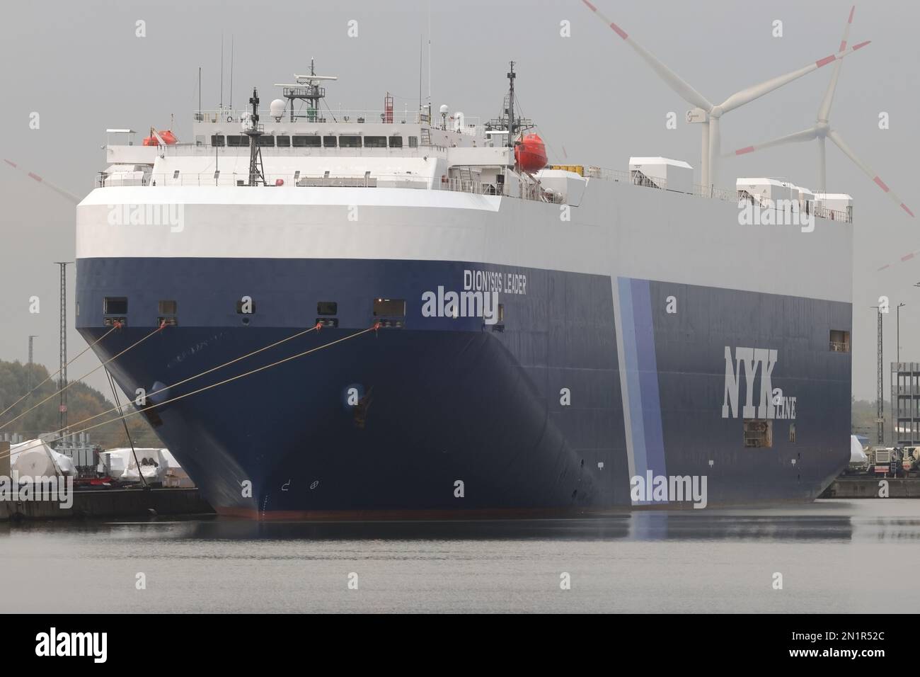 Il vettore Dionysos leader è nel porto di Bremerhaven il 21 ottobre 2022. Foto Stock