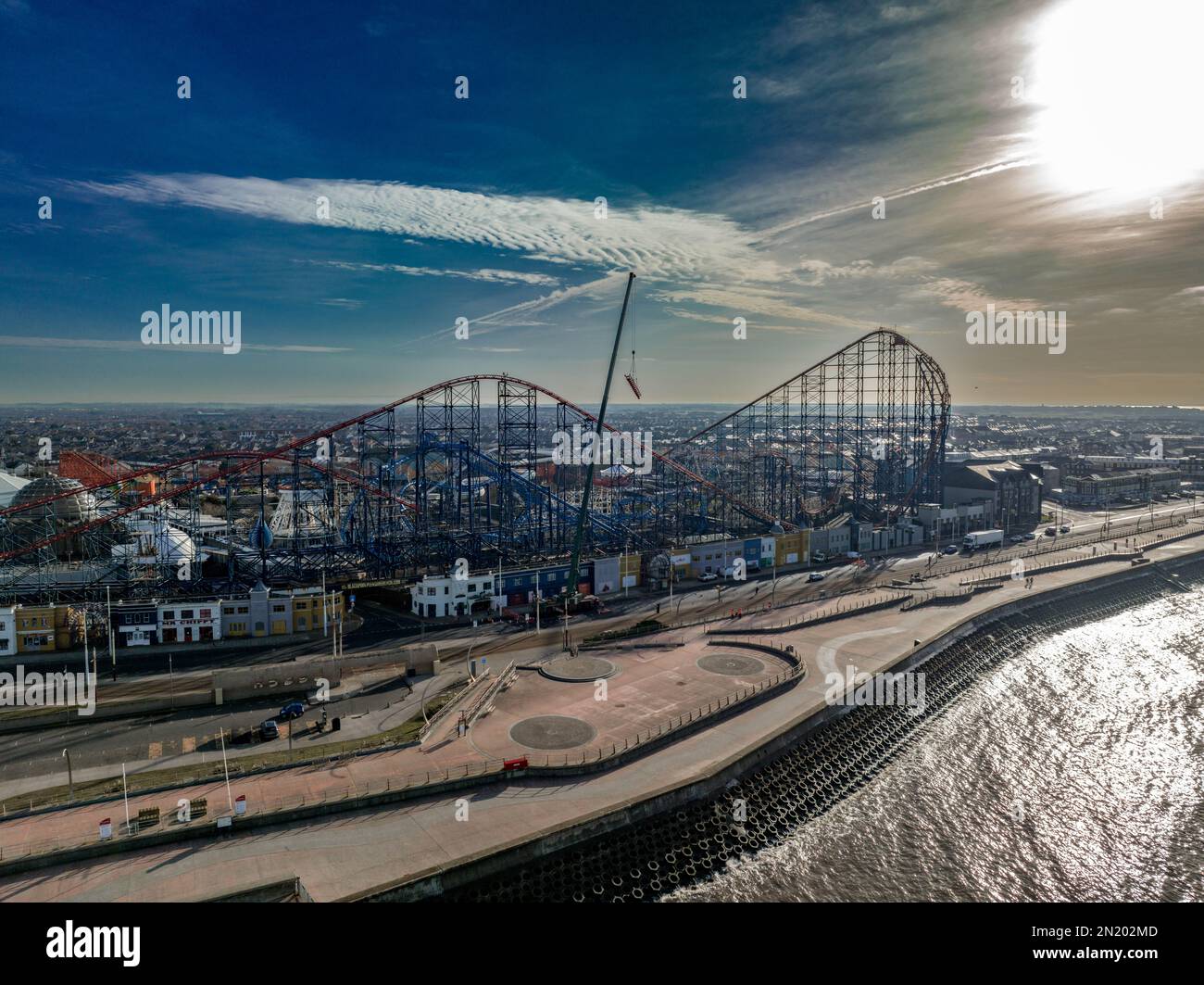 Blackpool Pleasure Beach BPB Aerial Update chiuso la stagione 2023, Inc Big One Re Tracking Foto Stock