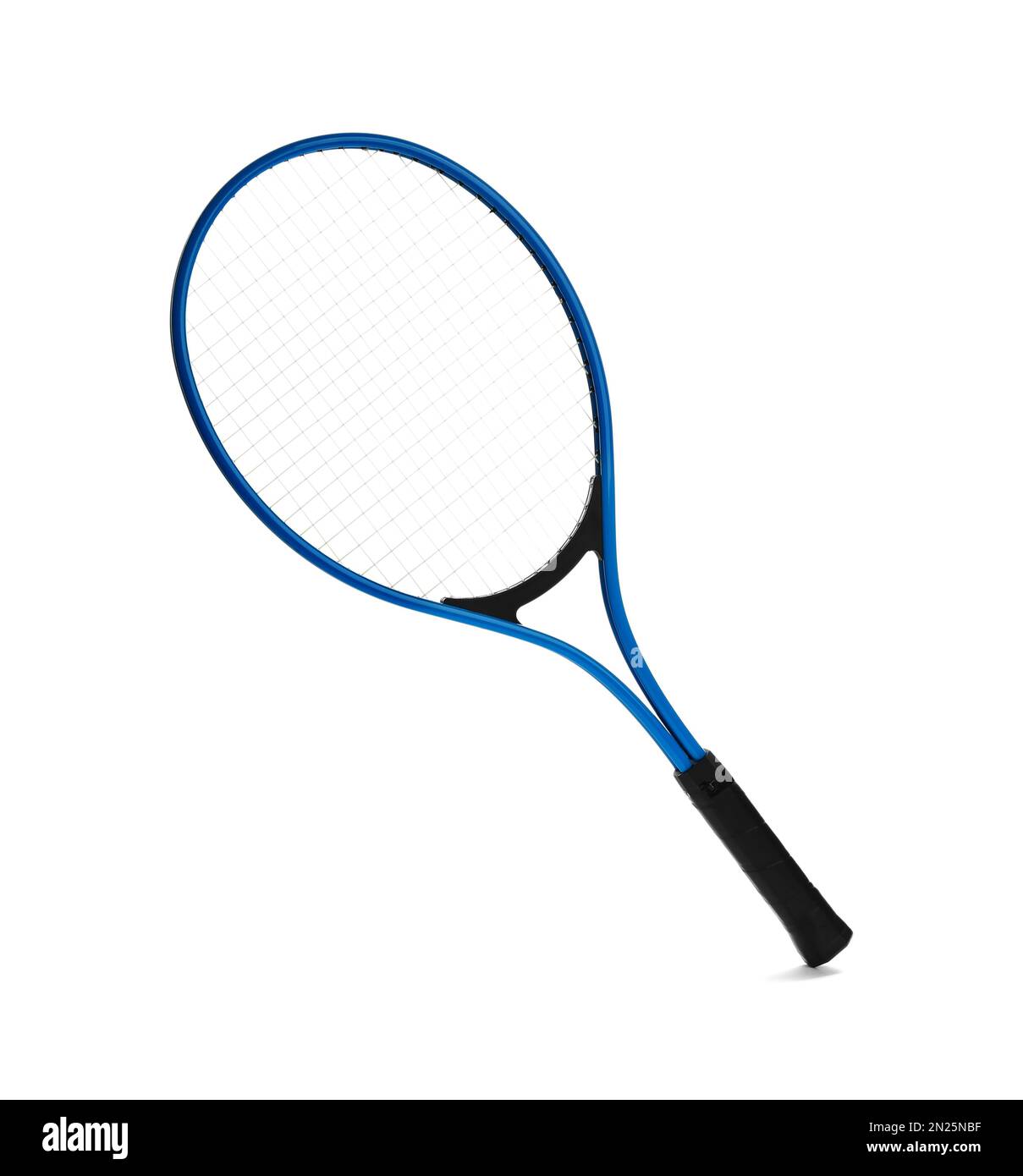 Racchetta da tennis isolata su bianco. Attrezzature sportive Foto Stock