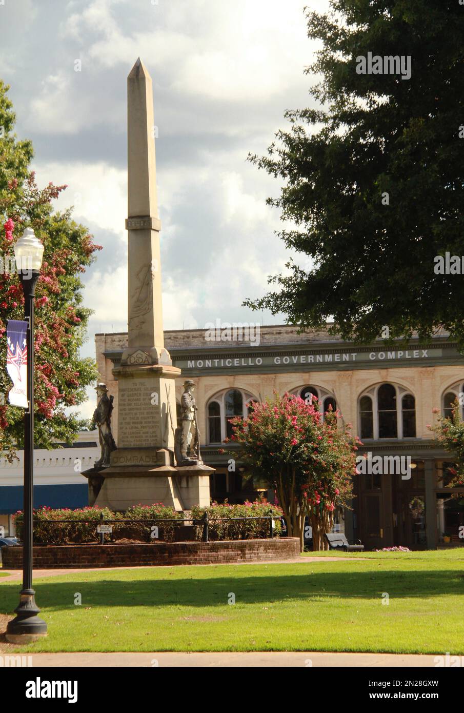 Monticello, Georgia, Stati Uniti. Monumento commemorativo alla guerra civile della contea di Jasper in Piazza Monticello. Foto Stock