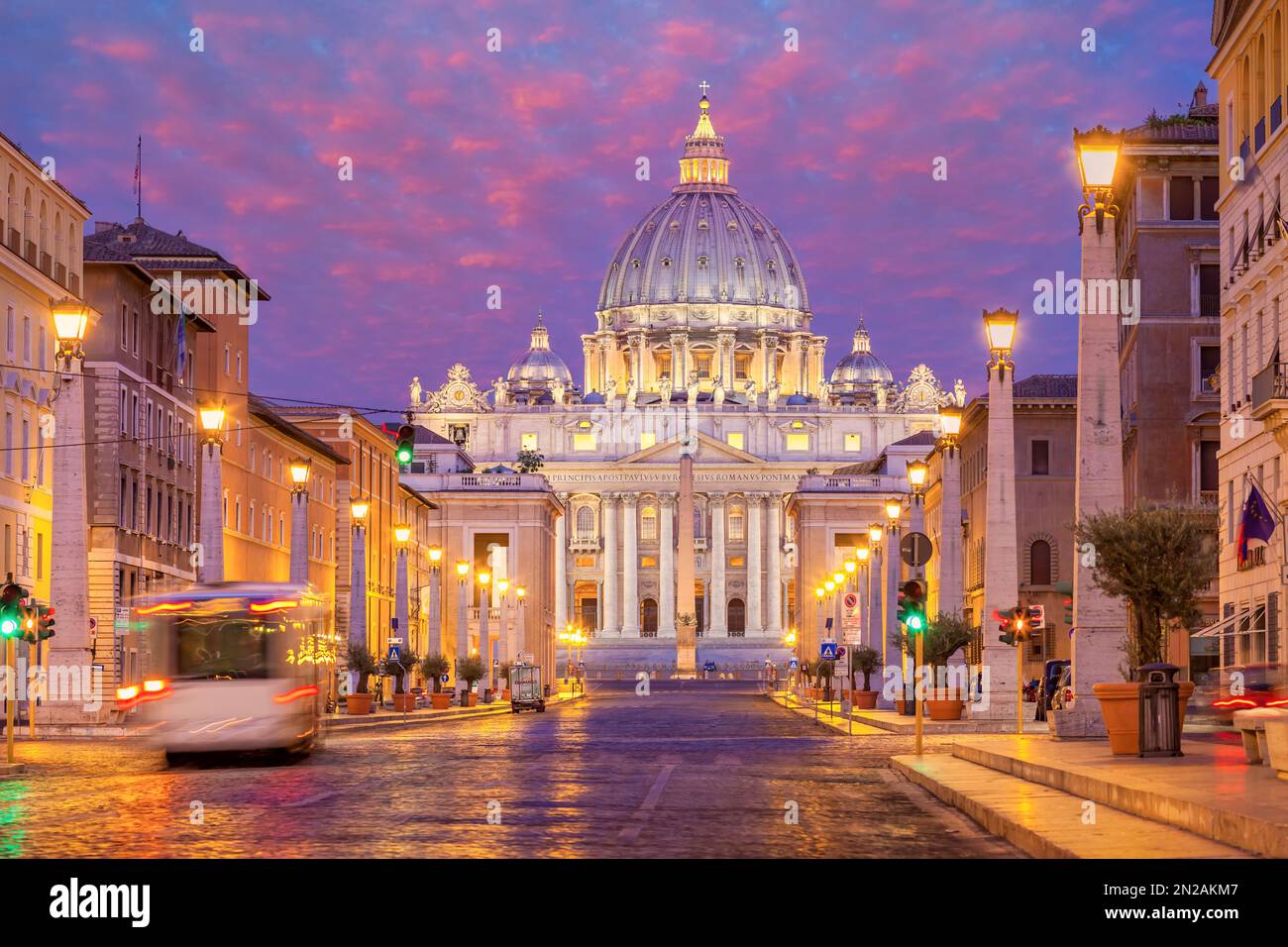 La Basilica di San Pietro in Vaticano, Roma, Italia Foto Stock