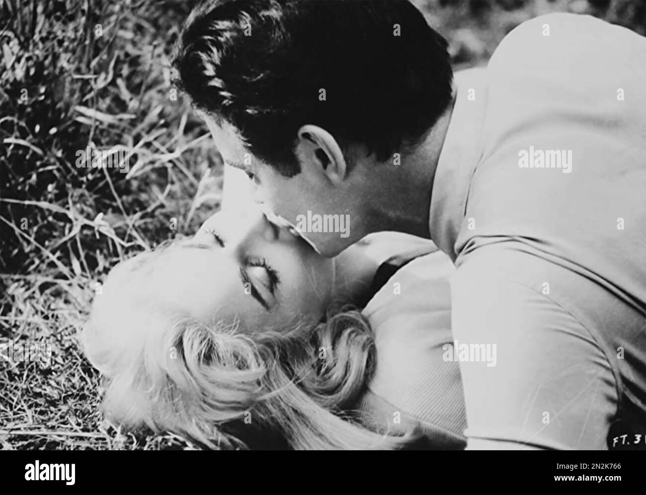 IL TRATTAMENTO COMPLETO aka Stop Me Before i Kill 1960 Columbia Pictures film con Diane Cilento e Ronald Lewis Foto Stock