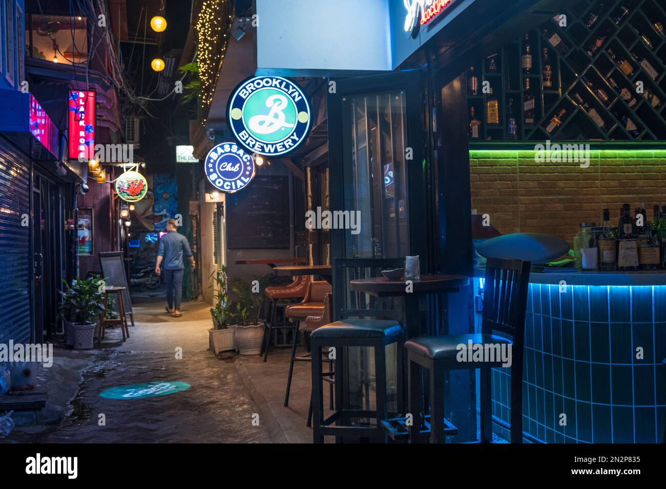 Asia, Cambogia, Phnom Penh. Bassac Lane al largo di St.308, una delle migliori destinazioni della città Foto Stock