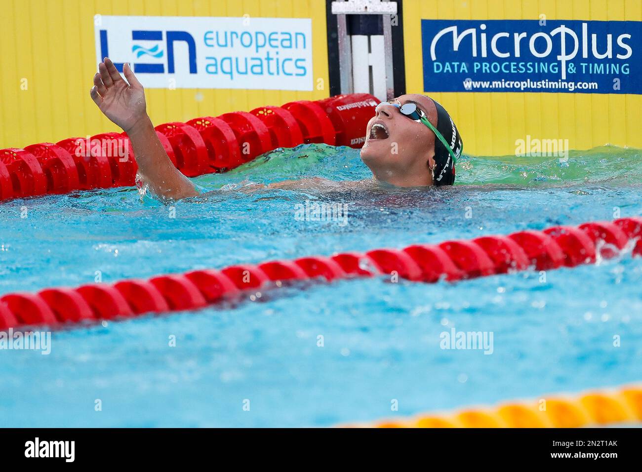 Roma, Italia, 12 agosto 2022. Simona Quadarella d'Italia reagisce in occasione dei campionati europei LEN Aquatics 2022 allo Stadio del Nuoto di Roma. Agosto 12, 2022. Credito: Nikola Krstic/Alamy Foto Stock