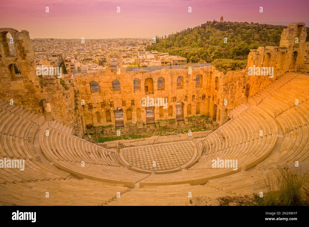 Amphi-Theater, Odeon des Herodes Atticus, Akropolis, Athen, Griechenland Foto Stock