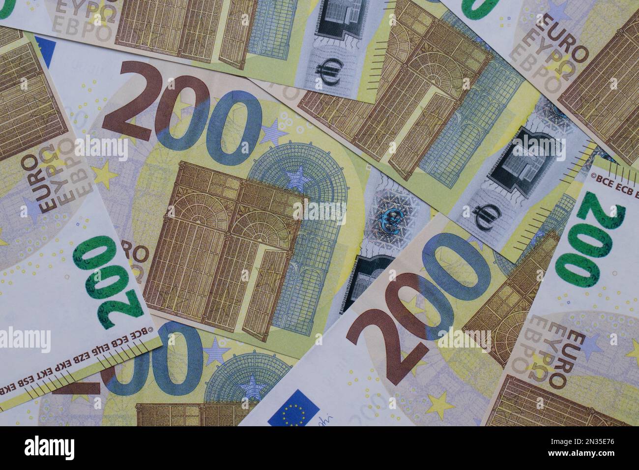 primo piano delle banconote da 200 euro Foto Stock