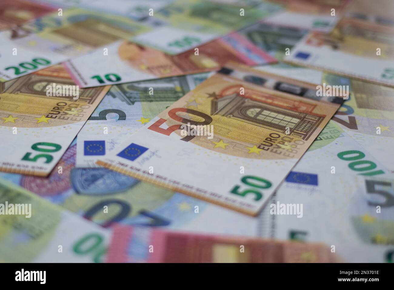 Primo piano delle banconote in euro Foto Stock