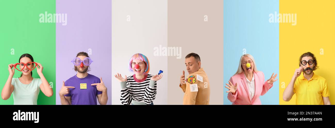 Insieme di persone divertenti in travestimento su sfondo a colori. Aprile Fools' Day Foto Stock