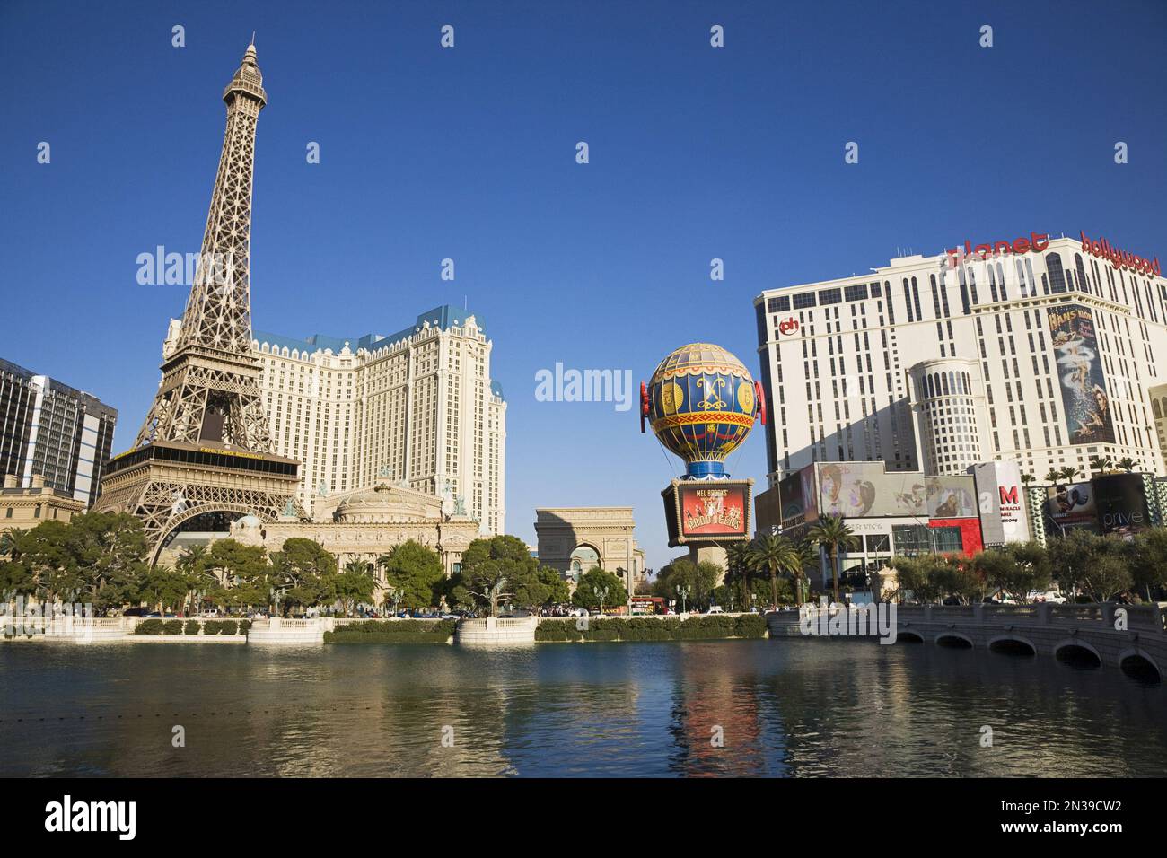 Degli alberghi e dei casinò sulla Strip di Las Vegas, Paradiso, Las Vegas, Nevada, STATI UNITI D'AMERICA Foto Stock