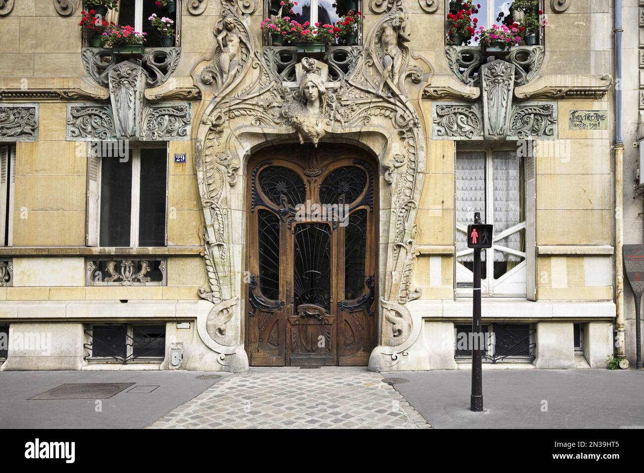Architettura Art Nouveau, Parigi, Francia Foto Stock