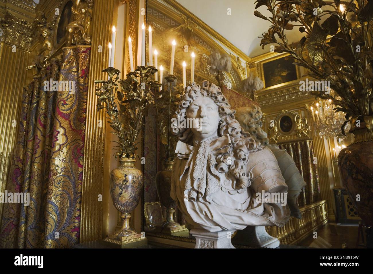 Busto di Luigi XIV, il Palazzo di Versailles, Francia Foto Stock