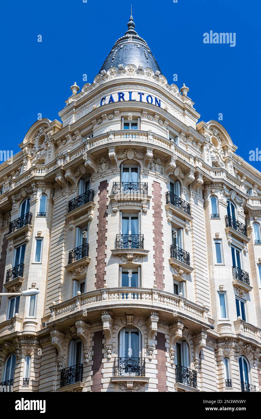 Carlton Hotel su Boulevard de la Croisette, Cannes, Provenza-Alpi-Costa Azzurra, sud della Francia Foto Stock