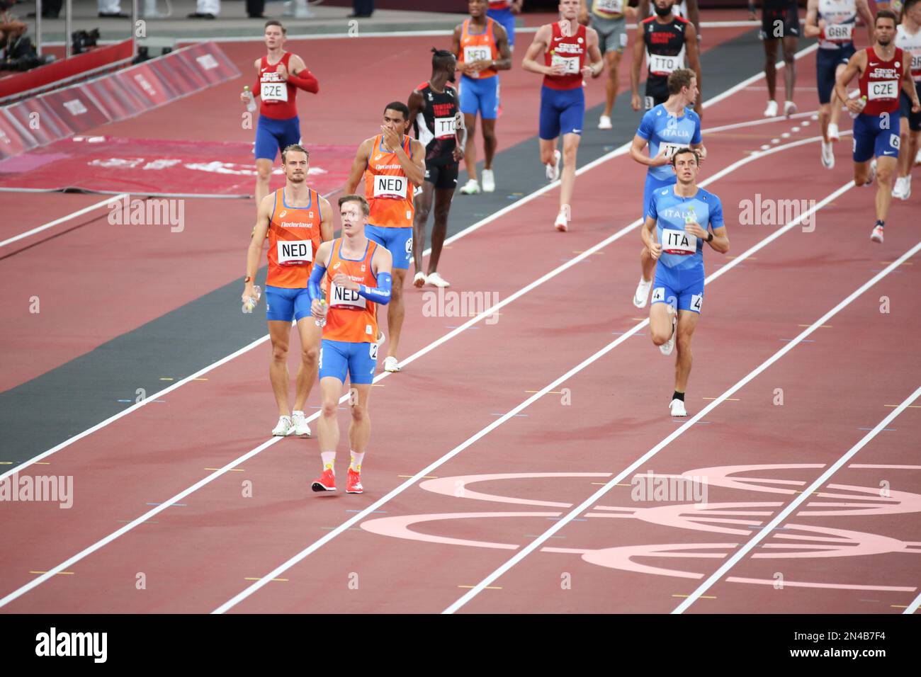 06 AGOSTO 2021 - Tokyo, Giappone: Atletica 4 x 400 Relay Round 1 agli Olimpiadi di Tokyo 2020 (Foto: Mickael Chavet/RX) Foto Stock