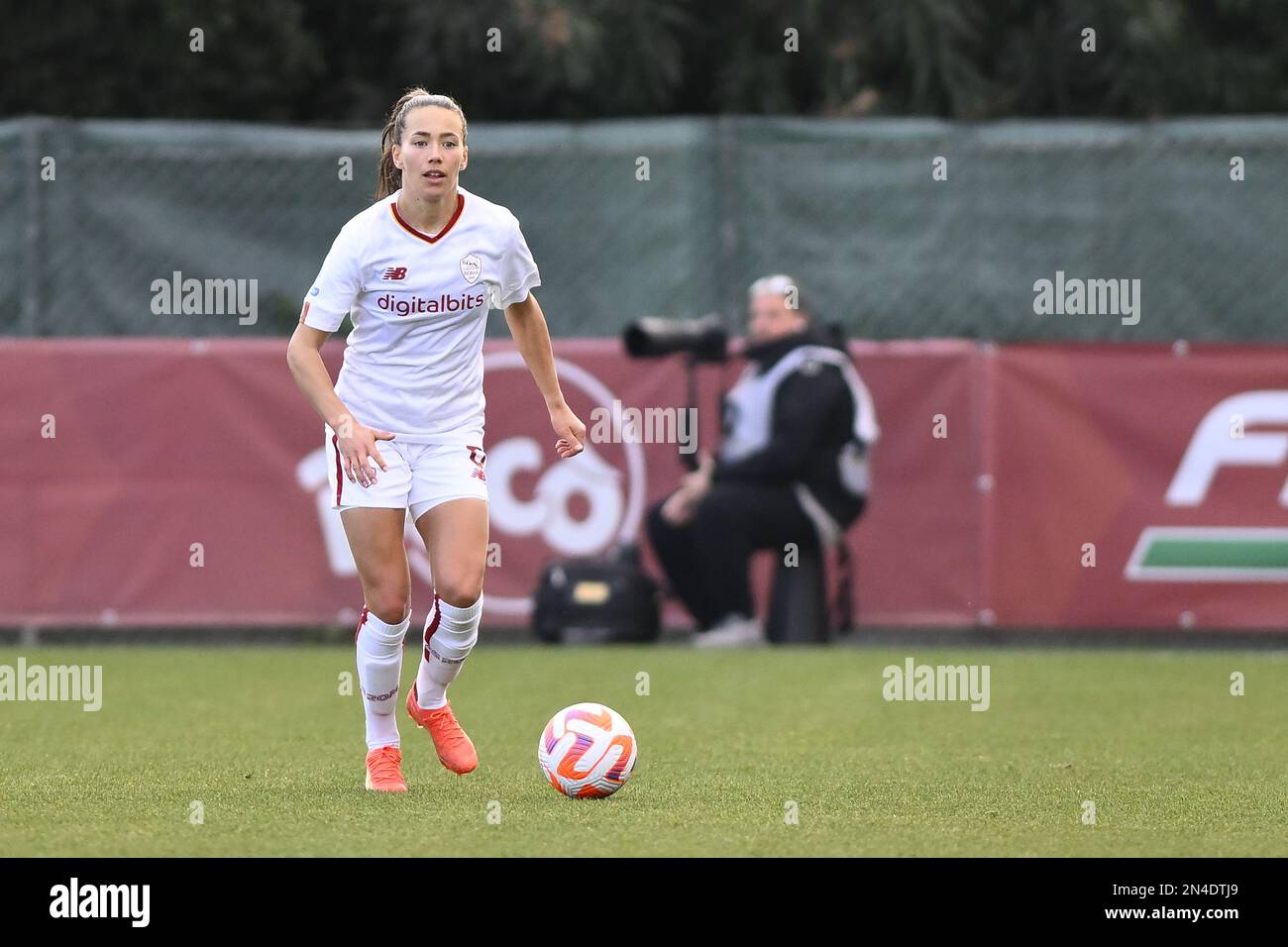 ELIN Landstrom di AS Roma Women durante la seconda tappa della partita di quarti di finale della Coppa d'Italia femminile tra A.S. Roma vs Pomigliano Calcio Donne il 8 febbraio 2023 allo Stadio tre Fontane di Roma. Foto Stock