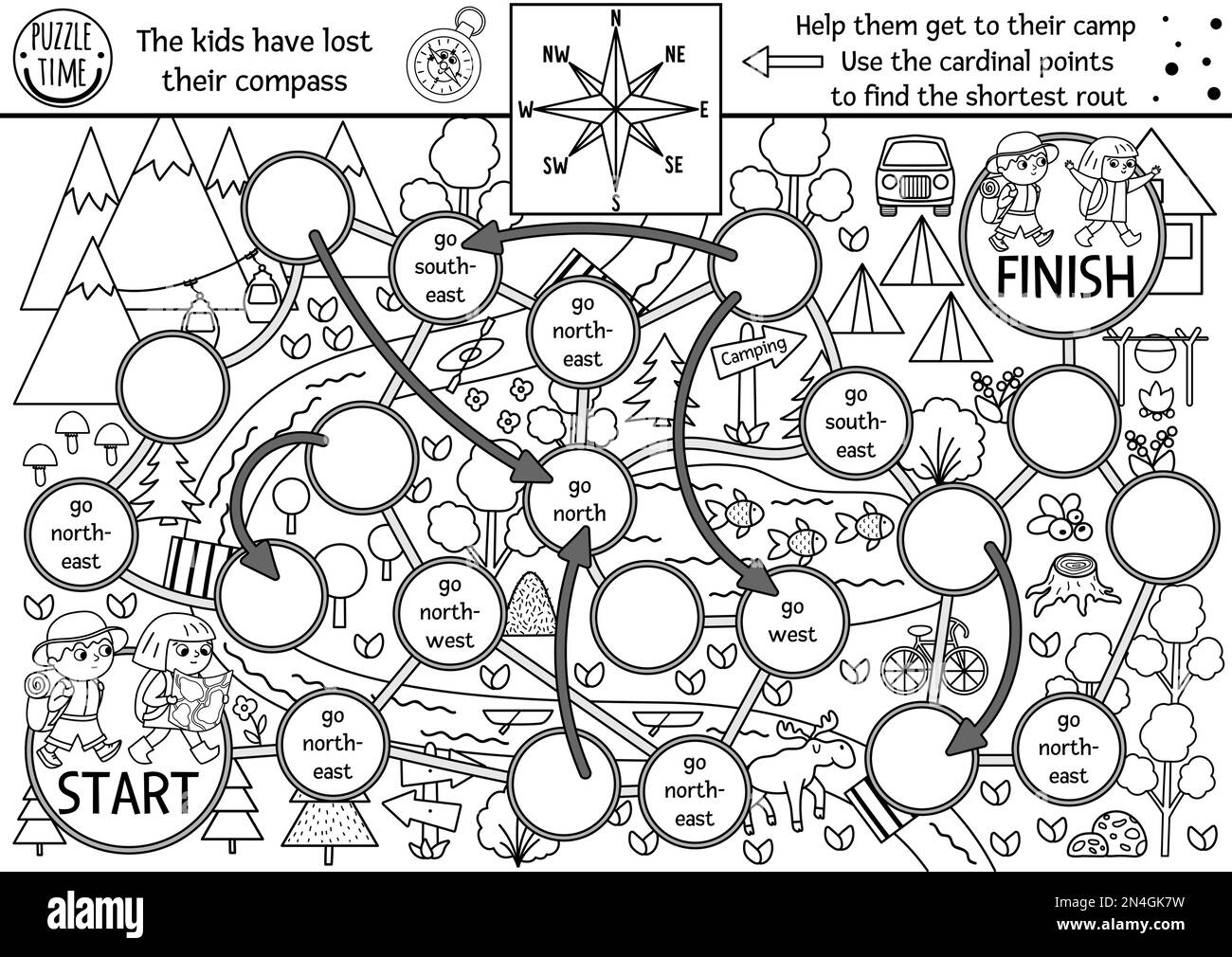 Campo estivo in bianco e nero gioco di dadi da tavolo per bambini con mappa, punti bussola. Vacanze attive delineare gioco di bordo con i bambini escursionisti andare a camma Illustrazione Vettoriale