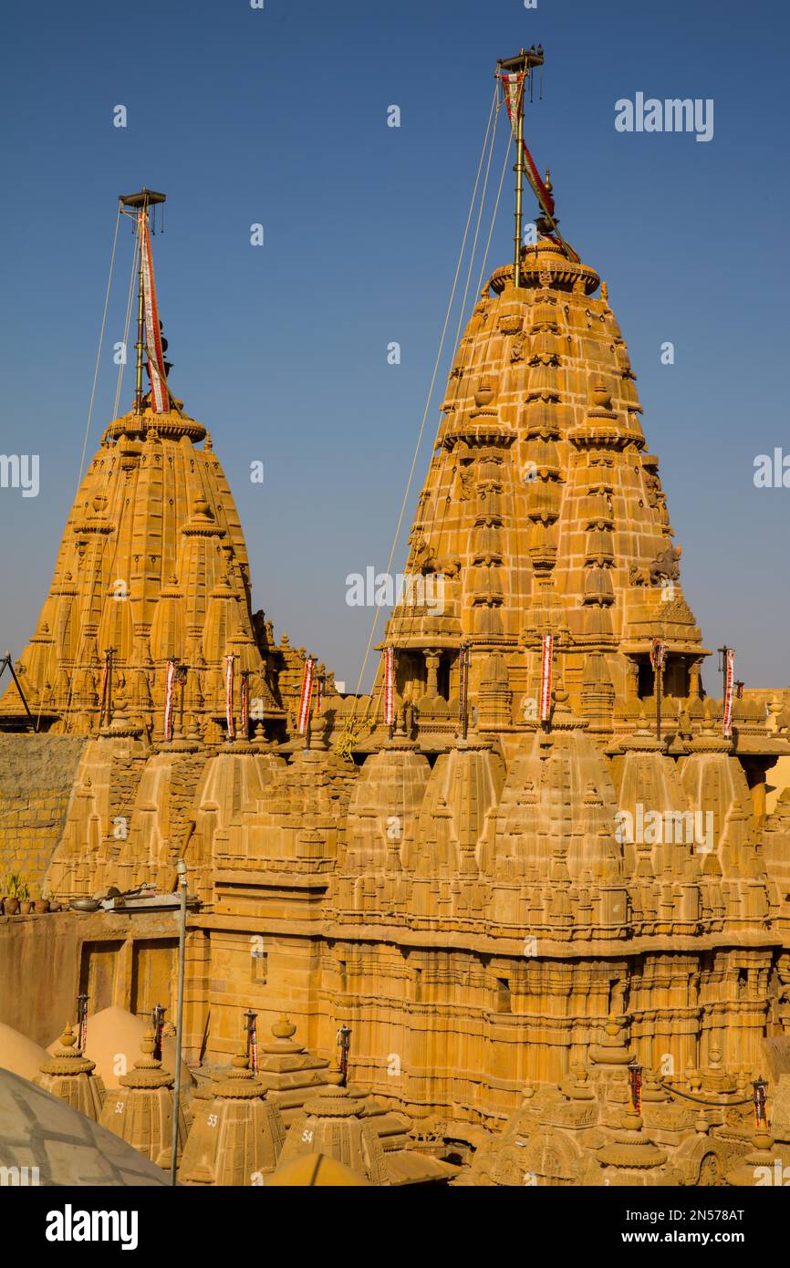 Vista oltre 7 templi Jain nel forte, Jaisalmer, Jaisalmer, Rajasthan, India Foto Stock