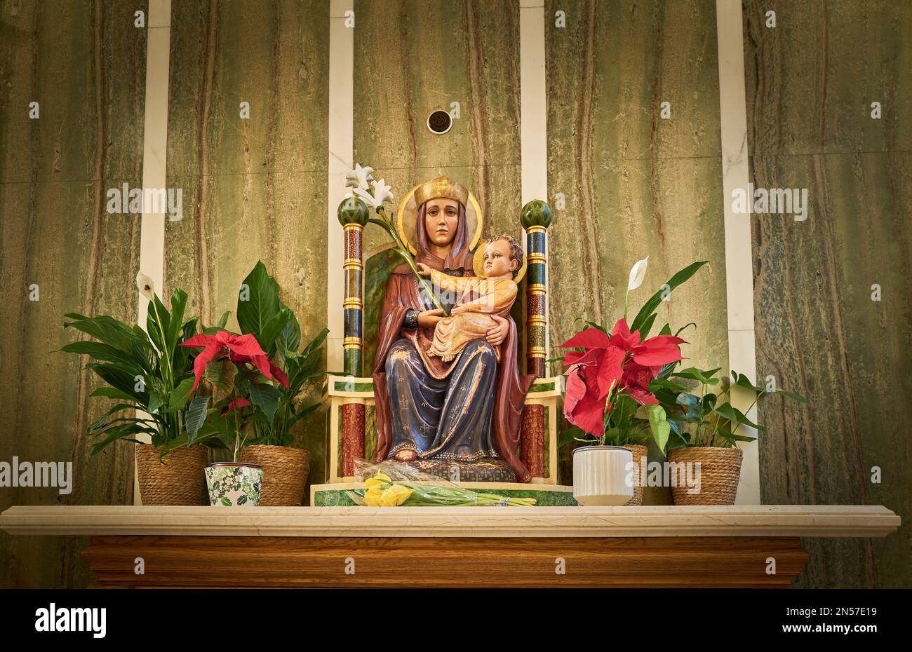 Altare e santuario di nostra Signora di Walsingham (Maria, madre di Gesù) nella cattedrale cristiana di Westminster, Londra, Inghilterra. Foto Stock