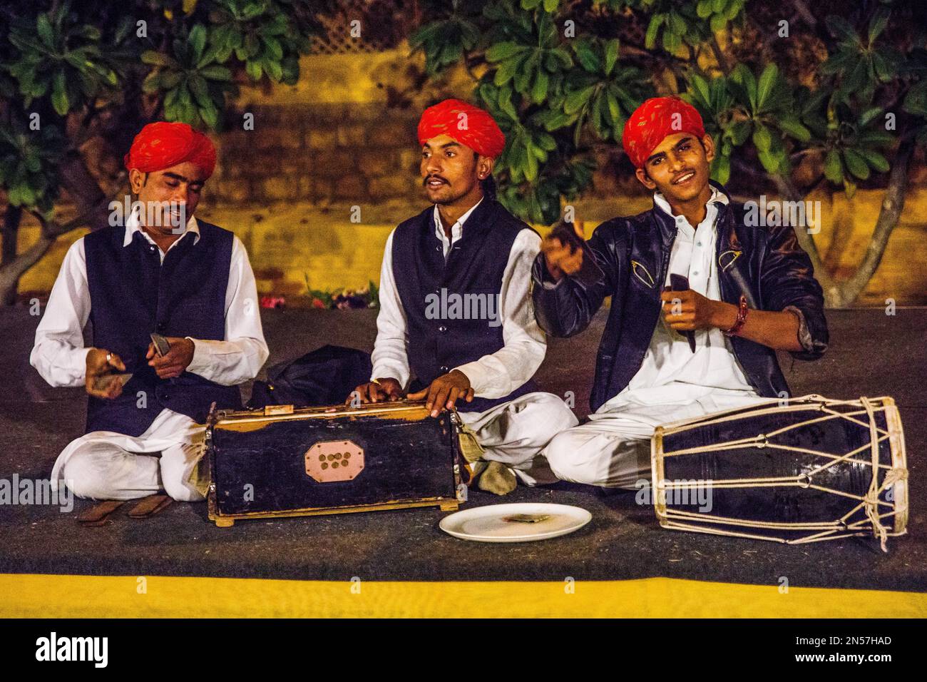Musica e danza in Rajasthan, Rajasthan, India Foto Stock
