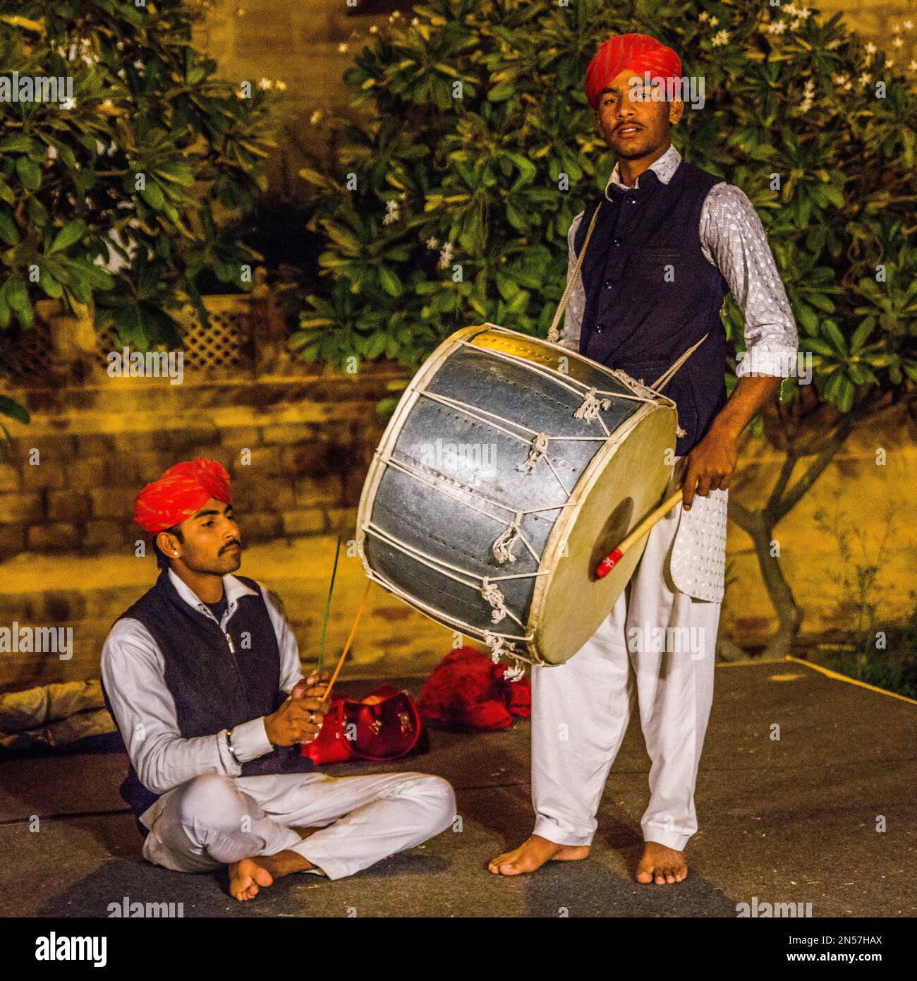 Musica e danza in Rajasthan, Rajasthan, India Foto Stock