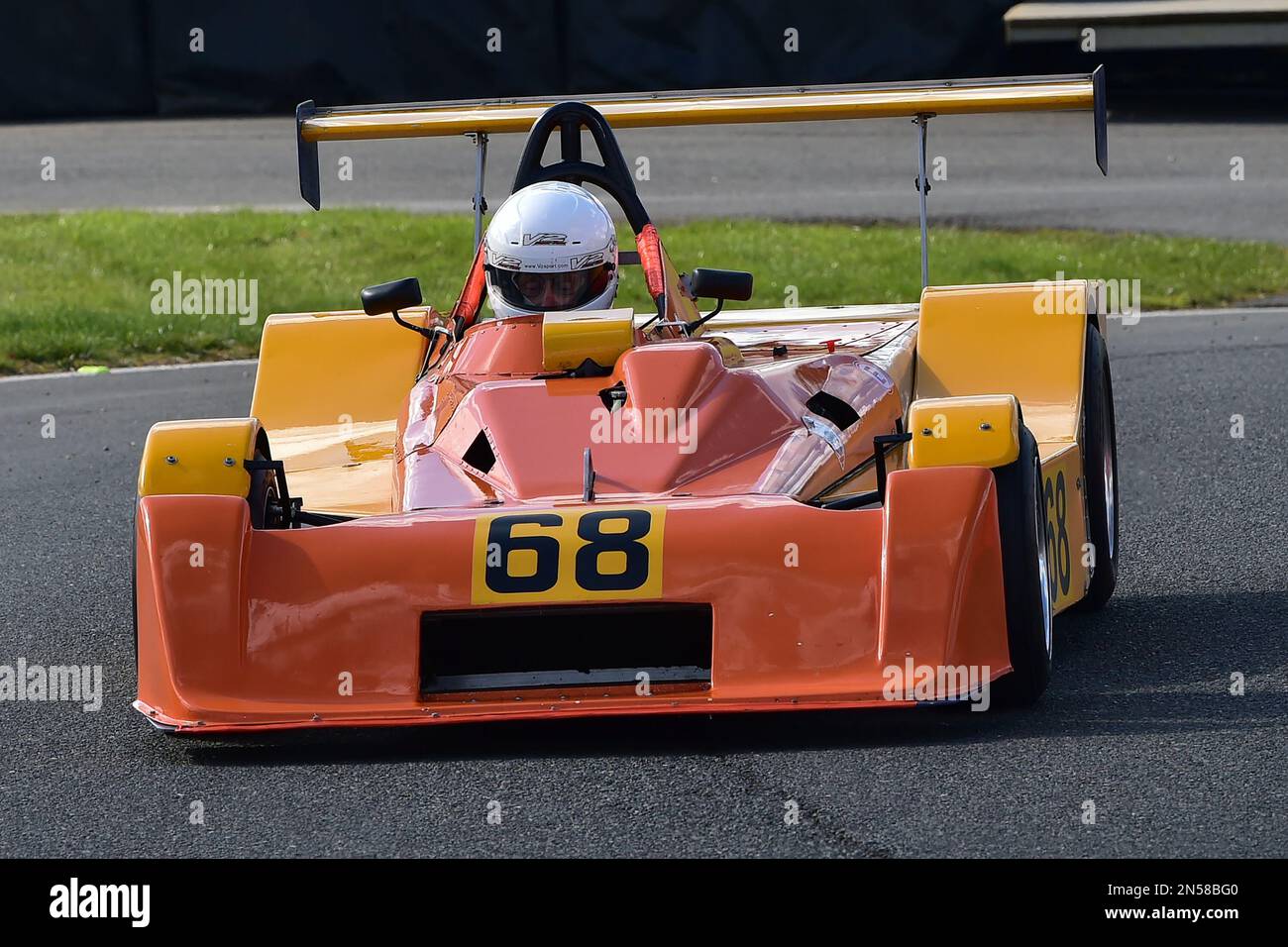 Dave Facer, Mallock MK16, HSCC Classic Clubmans Championship, vetture da corsa sportive non standard fabbricate prima di dicembre 1980 dotate di due sedili, Foto Stock