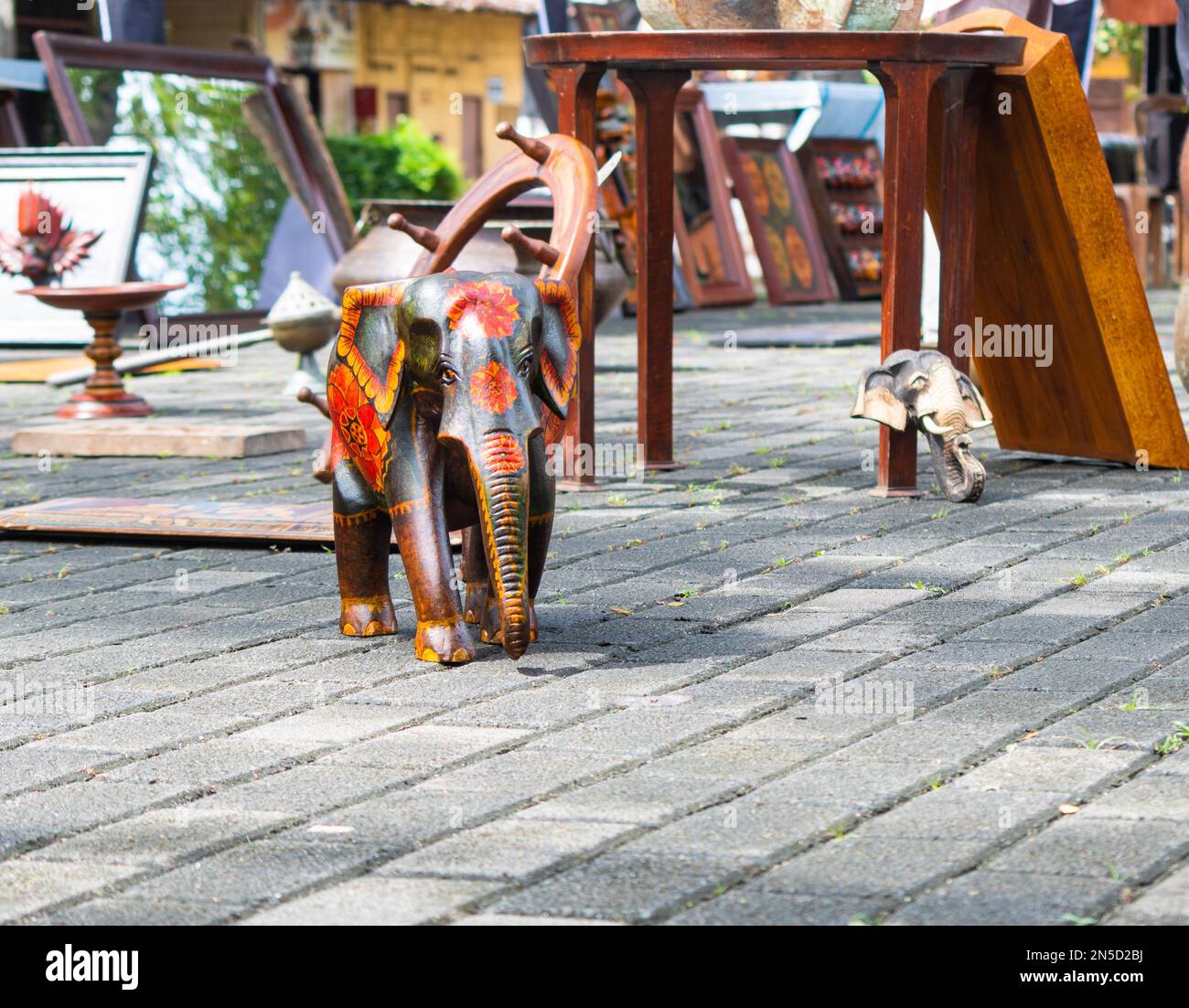 , bella scultura di elefante di legno, galle, sri lanka Foto Stock